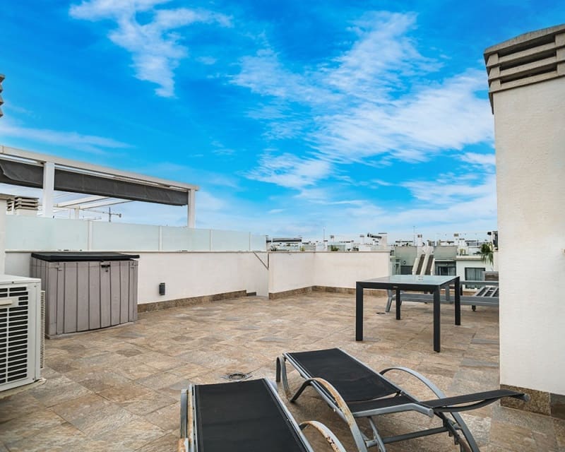 2 quarto Apartamento para venda em Pilar de la Horadada com piscina - 229 500 € (Ref: 9626793)