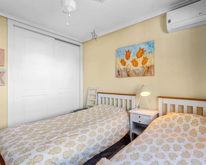 4 slaapkamer Villa te koop in Dona Pepa met zwembad - € 449.500 (Ref: 9626794)