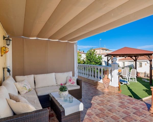 4 soverom Villa til salgs i Doña Pepa, Rojales med svømmebasseng - € 449 500 (Ref: 9626794)