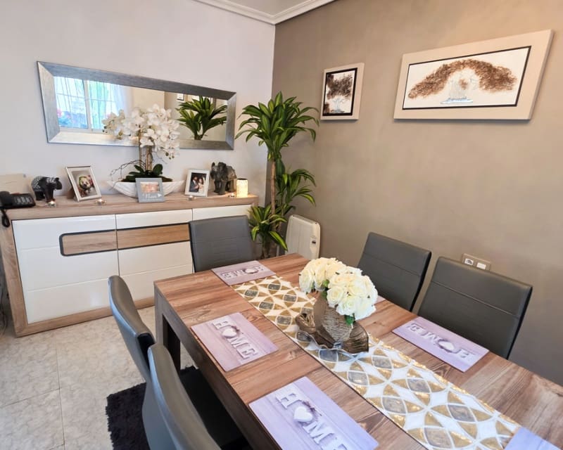 3 soveværelse Villa til salg i Villamartin - € 269.995 (Ref: 9626796)