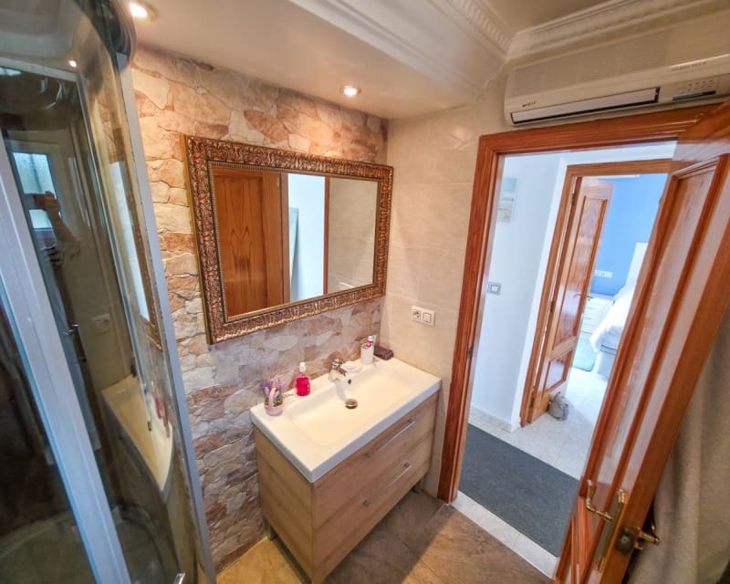 3 soveværelse Villa til salg i Villamartin - € 269.995 (Ref: 9626796)