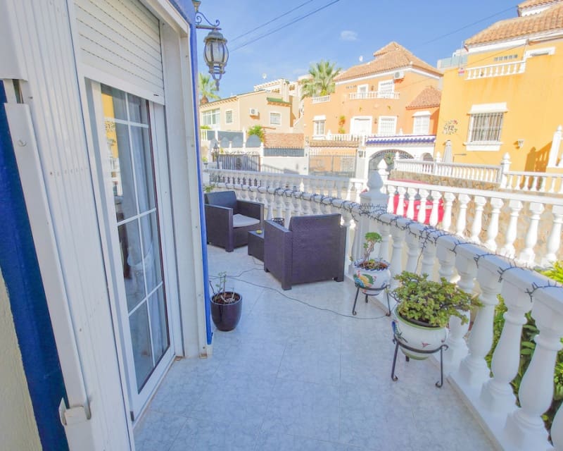 3 soveværelse Villa til salg i Villamartin - € 269.995 (Ref: 9626796)