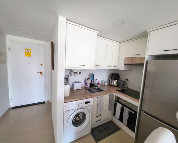 2 slaapkamer Appartement te koop in Villamartin, Orihuela met zwembad - € 199.999 (Ref: 9626797)