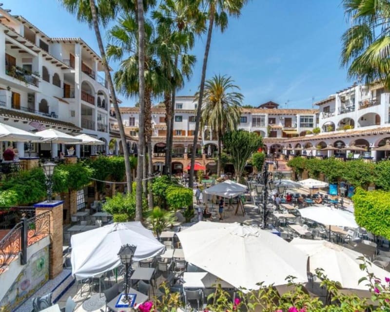 2 slaapkamer Appartement te koop in Villamartin met zwembad - € 199.999 (Ref: 9626797)