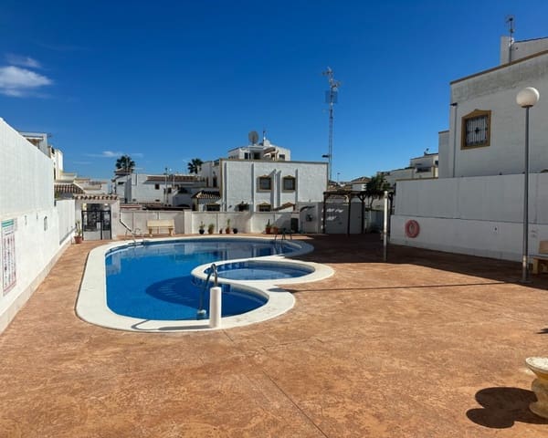 3 sovrum Villa till salu i Los Montesinos med pool - 205 000 € (Ref: 9626798)