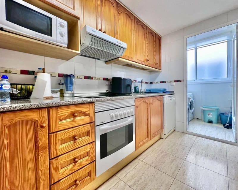 2 soverom Leilighet til salgs i Pilar de la Horadada med svømmebasseng - € 220 000 (Ref: 9626800)