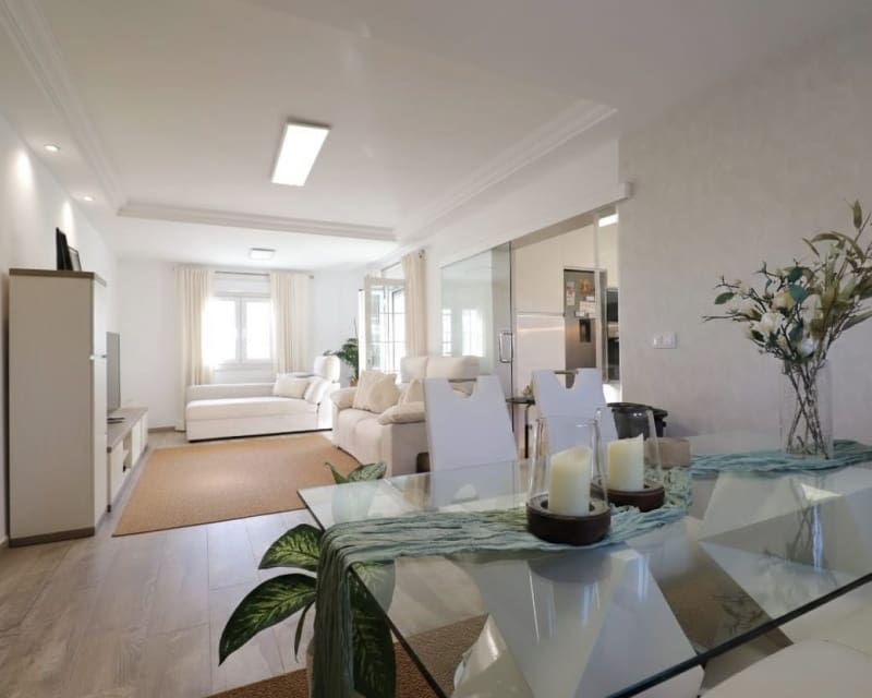 4 camera da letto Villa in vendita in Villamartin con piscina - 414.950 € (Rif: 9626804)