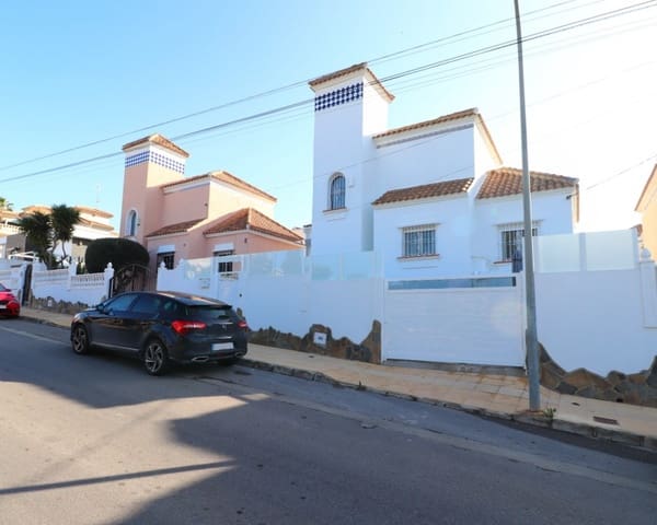 4 camera da letto Villa in vendita in Villamartin, Orihuela con piscina - 414.950 € (Rif: 9626804)