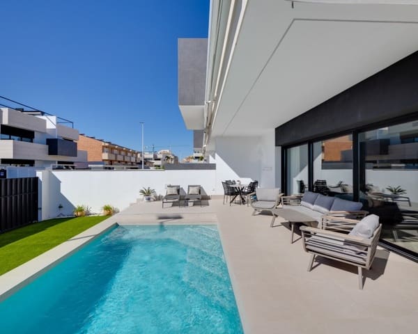 Apartamento de 3 habitaciones en Pilar de la Horadada ciudad, Pilar de la Horadada en venta con piscina - 429.000 € (Ref: 9626806)