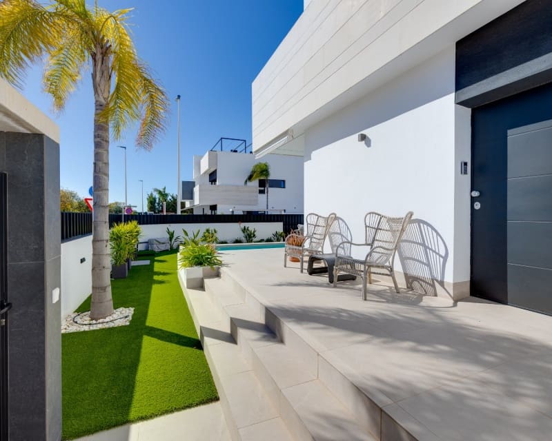 Apartamento de 3 habitaciones en Pilar de la Horadada en venta con piscina - 429.000 € (Ref: 9626806)