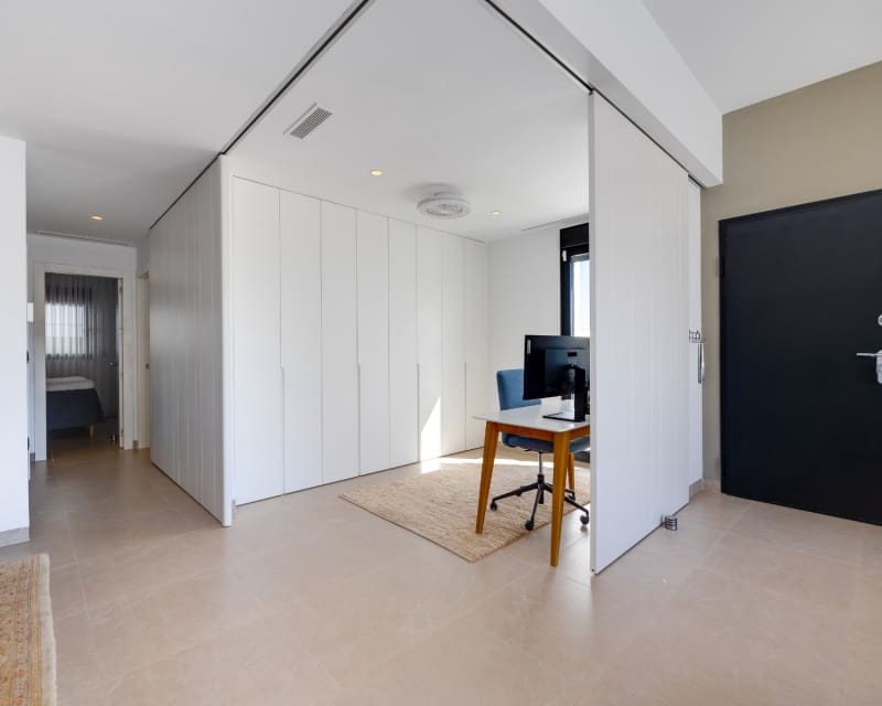 Apartamento de 3 habitaciones en Pilar de la Horadada en venta con piscina - 429.000 € (Ref: 9626806)