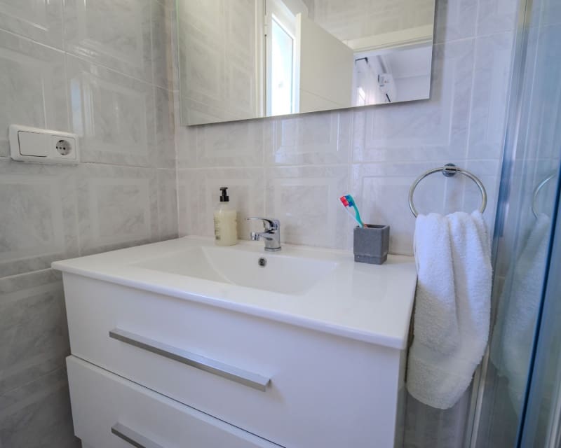 2 soveværelse Villa til salg i La Marquesa med swimmingpool - € 249.000 (Ref: 9626807)