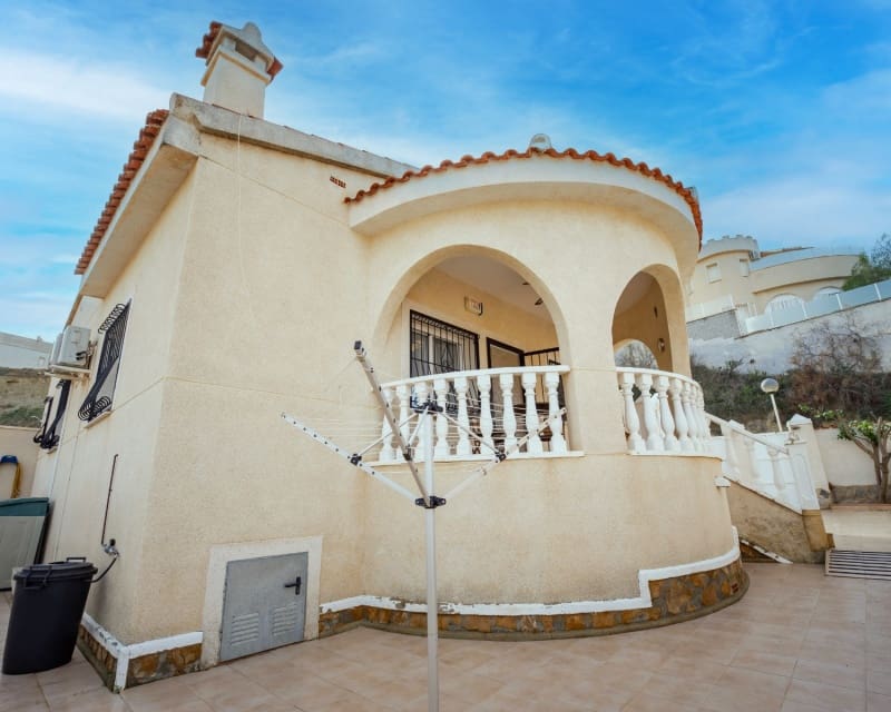 2 soveværelse Villa til salg i La Marquesa med swimmingpool - € 249.000 (Ref: 9626807)