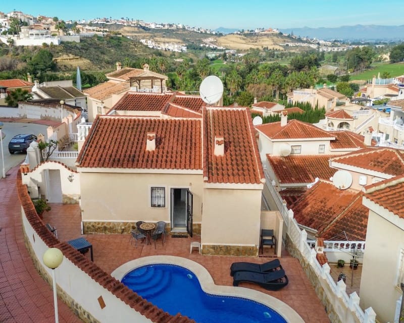 2 soveværelse Villa til salg i La Marquesa med swimmingpool - € 249.000 (Ref: 9626807)