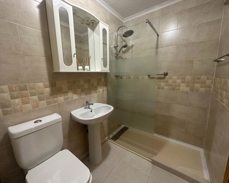 2 soverom Leilighet til salgs i Los Montesinos med svømmebasseng - € 125 000 (Ref: 9626816)