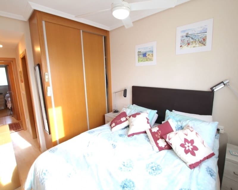 2 soveværelse Lejlighed til salg i Cabo Roig med swimmingpool - € 169.950 (Ref: 9626817)