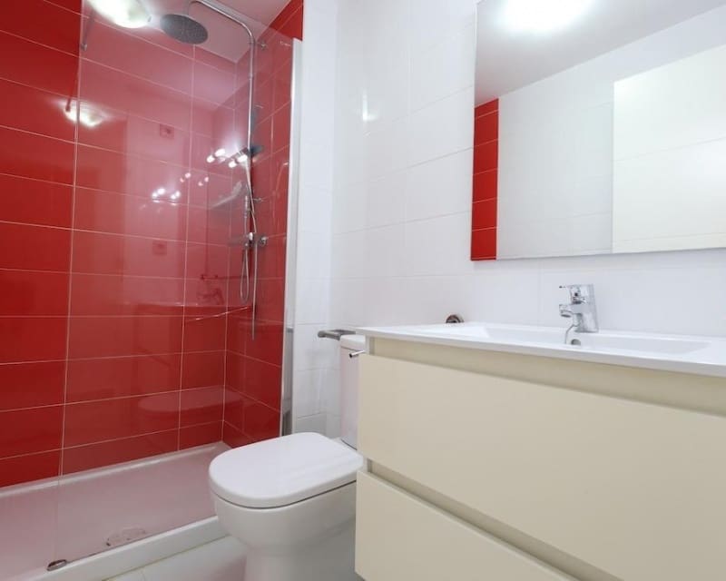 2 soverom Leilighet til salgs i Cabo Roig med svømmebasseng - € 185 000 (Ref: 9626818)