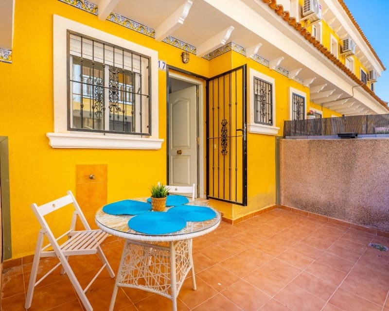 2 soverom Hus til salgs i Algorfa med svømmebasseng - € 155 000 (Ref: 9626819)