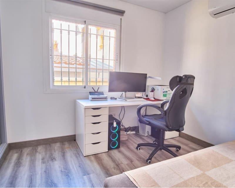 3 camera da letto Villa in vendita in Los Montesinos - 260.000 € (Rif: 9626821)