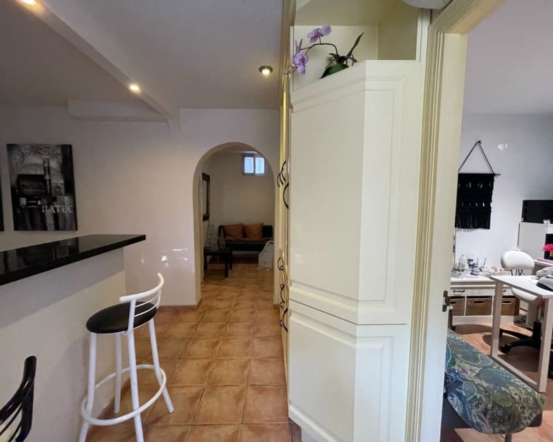 5 makuuhuone Huvila myytävänä paikassa Benimar mukana uima-altaan - 498 000 € (Ref: 9626822)