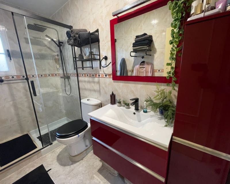 5 makuuhuone Huvila myytävänä paikassa Benimar mukana uima-altaan - 498 000 € (Ref: 9626822)