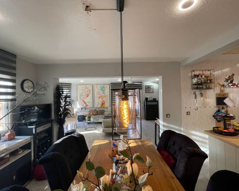 5 makuuhuone Huvila myytävänä paikassa Benimar mukana uima-altaan - 498 000 € (Ref: 9626822)