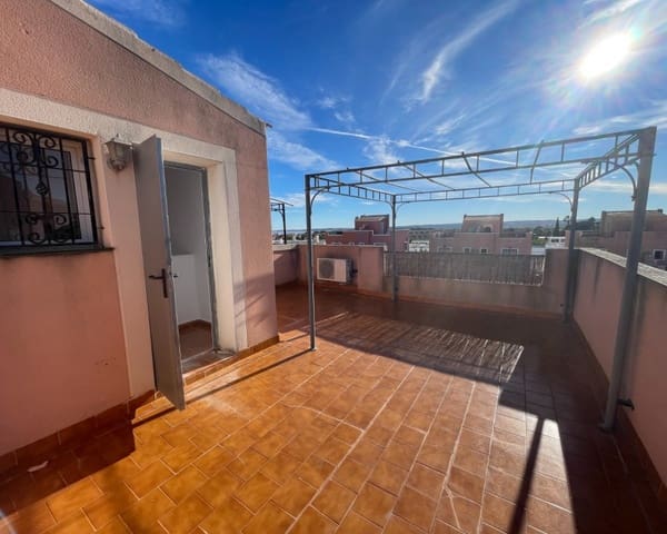 Casa de 3 habitaciones en Los Montesinos en venta con piscina - 273.000 € (Ref: 9626823)