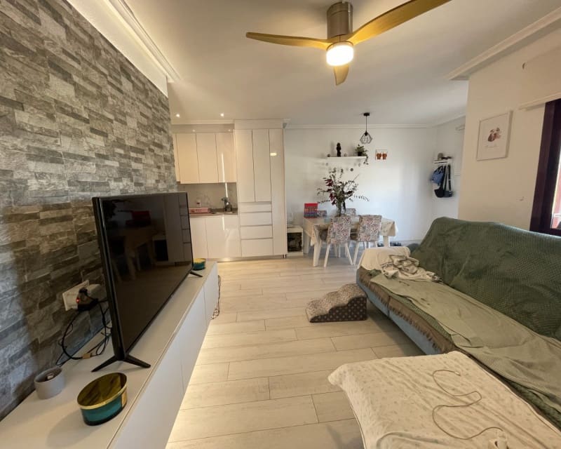 2 soveværelse Bungalow til salg i Daya Vieja med swimmingpool - € 148.000 (Ref: 9626824)