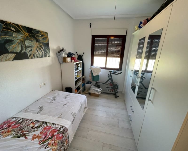 2 soveværelse Bungalow til salg i Daya Vieja med swimmingpool - € 148.000 (Ref: 9626824)