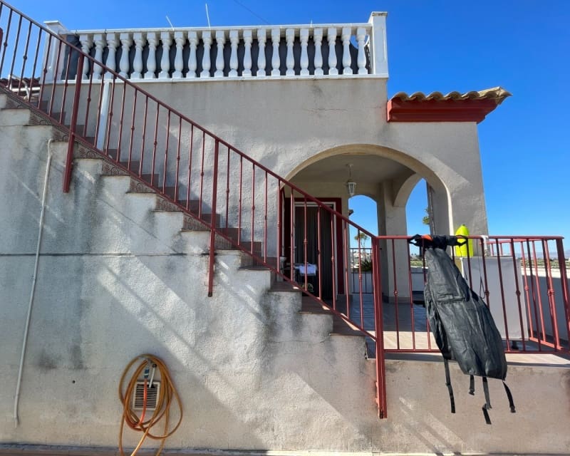 2 soveværelse Bungalow til salg i Daya Vieja med swimmingpool - € 148.000 (Ref: 9626824)