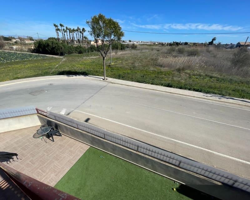 2 soveværelse Bungalow til salg i Daya Vieja med swimmingpool - € 148.000 (Ref: 9626824)