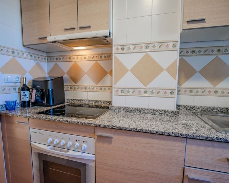 2 makuuhuone Huoneisto myytävänä paikassa Guardamar del Segura mukana uima-altaan - 169 950 € (Ref: 9640912)