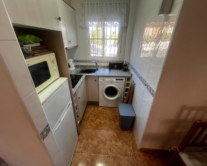 Apartamento de 2 habitaciones en Algorfa en venta con piscina - 127.000 € (Ref: 9640913)