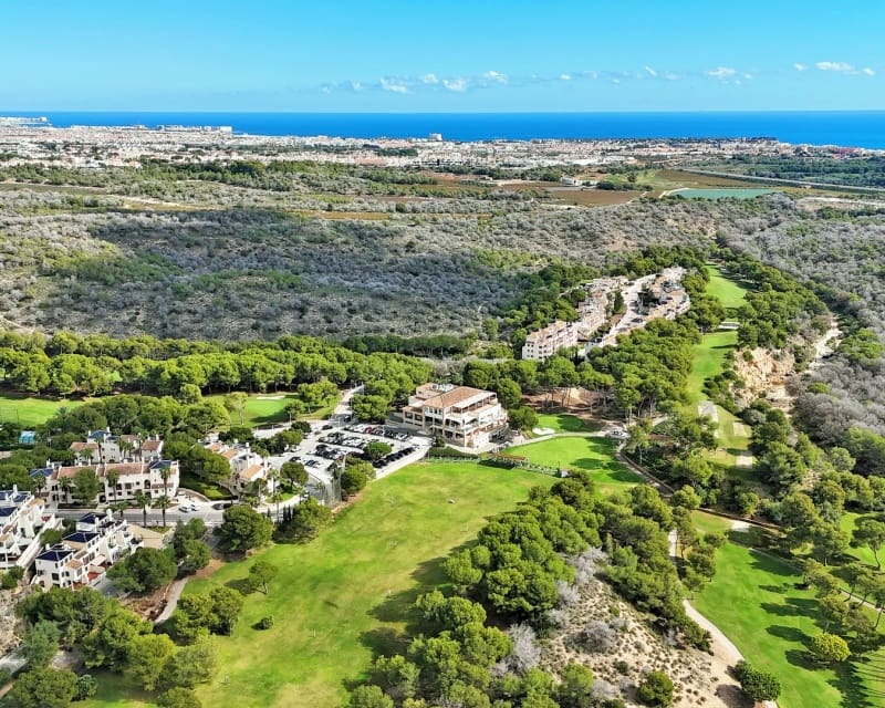 2 Zimmer Apartment zu verkaufen in Villamartin mit Pool - 199.900 € (Ref: 9640917)