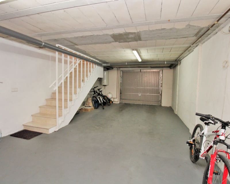 3 makuuhuone Omakotitalo myytävänä paikassa Playa Flamenca mukana uima-altaan - 234 900 € (Ref: 9640918)