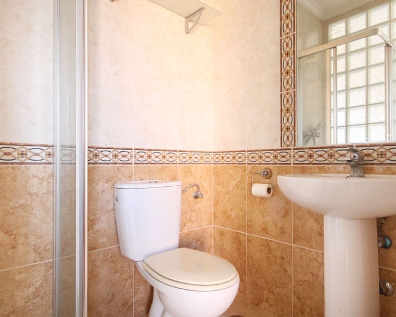 3 bedroom Townhouse for sale in Cabo Roig with pool - € 239,950 (Ref: 9640920)