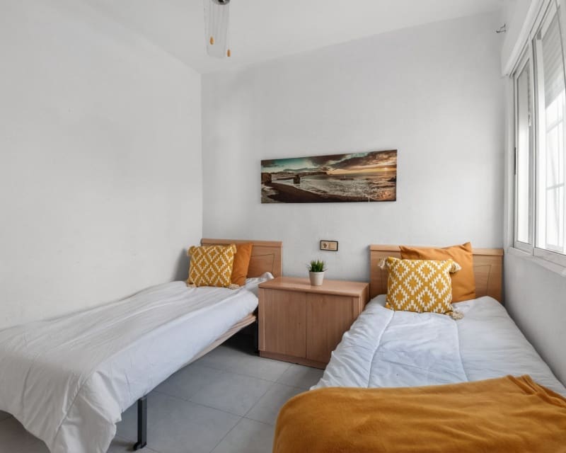 2 makuuhuone Huoneisto myytävänä paikassa Torrevieja mukana uima-altaan - 135 000 € (Ref: 9640921)