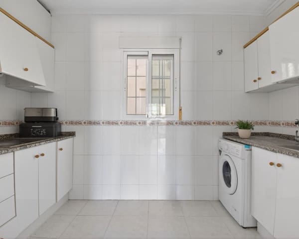 2 makuuhuone Huoneisto myytävänä paikassa El Chaparral - La Siesta - La Torreta, Torrevieja mukana uima-altaan - 135 000 € (Ref: 9640921)