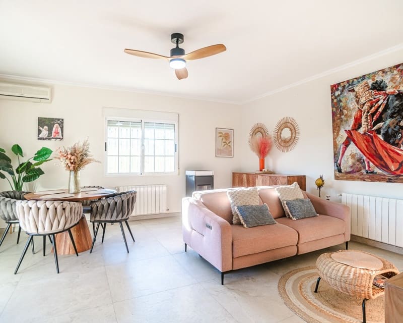 3 makuuhuone Huvila myytävänä paikassa Catral mukana uima-altaan - 429 500 € (Ref: 9640923)