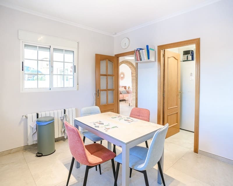 3 makuuhuone Huvila myytävänä paikassa Catral mukana uima-altaan - 429 500 € (Ref: 9640923)