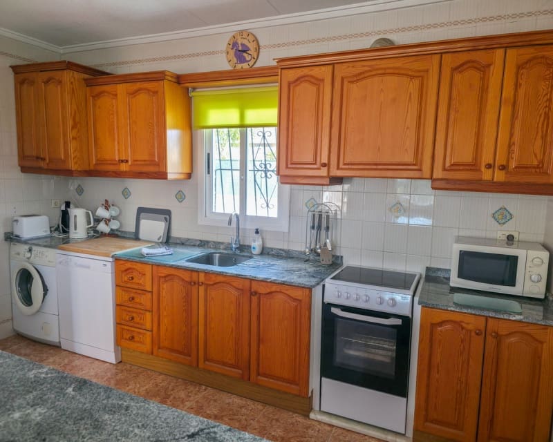 4 makuuhuone Huvila myytävänä paikassa San Luis mukana uima-altaan - 449 950 € (Ref: 9640924)