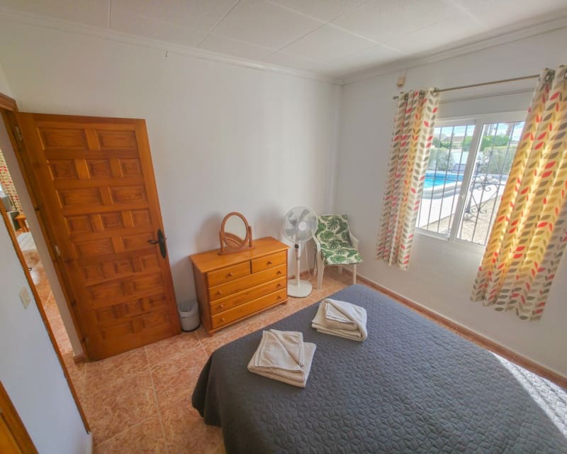 4 makuuhuone Huvila myytävänä paikassa San Luis mukana uima-altaan - 449 950 € (Ref: 9640924)