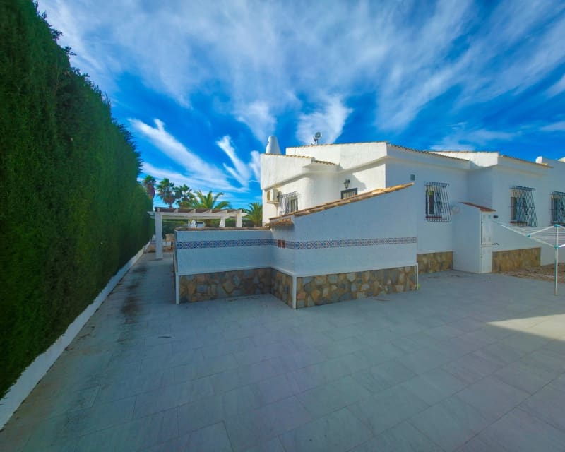 4 makuuhuone Huvila myytävänä paikassa San Luis mukana uima-altaan - 449 950 € (Ref: 9640924)