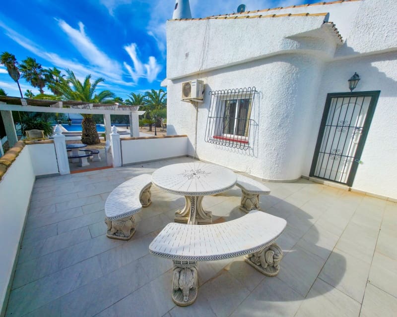 4 makuuhuone Huvila myytävänä paikassa San Luis mukana uima-altaan - 449 950 € (Ref: 9640924)