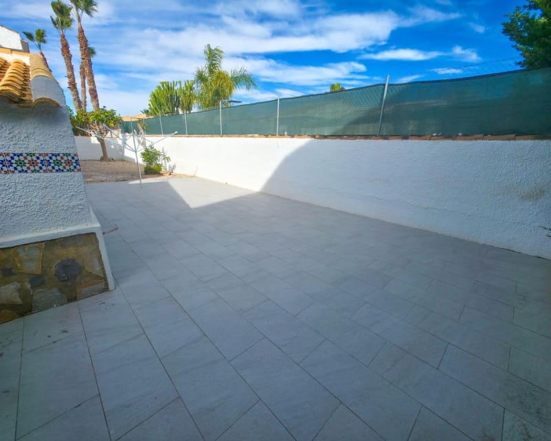 4 makuuhuone Huvila myytävänä paikassa San Luis mukana uima-altaan - 449 950 € (Ref: 9640924)