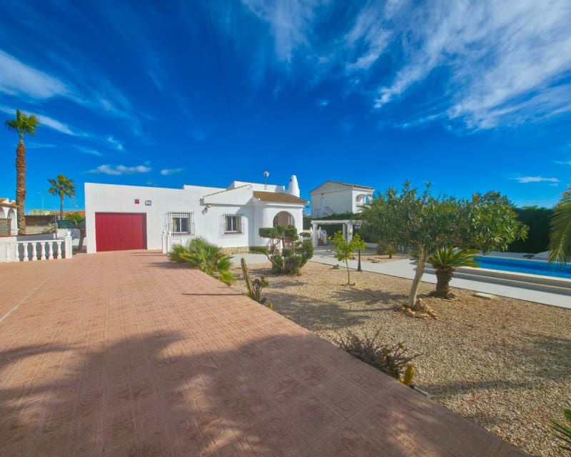 4 makuuhuone Huvila myytävänä paikassa San Luis mukana uima-altaan - 449 950 € (Ref: 9640924)