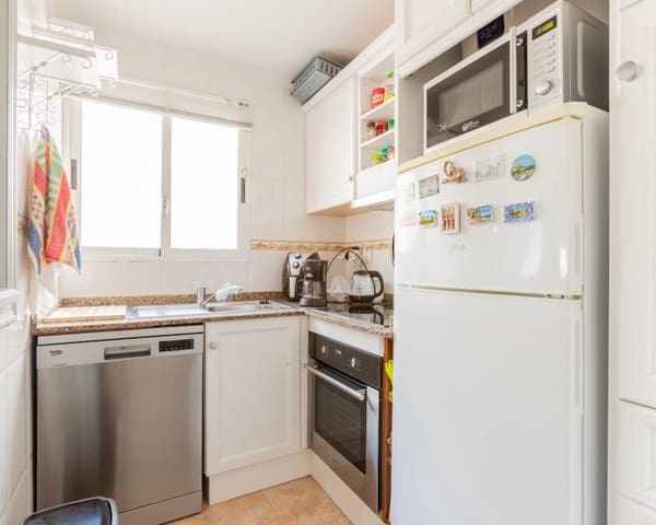 2 quarto Apartamento para venda em Parque de las Naciones, Torrevieja com piscina - 137 000 € (Ref: 9640925)