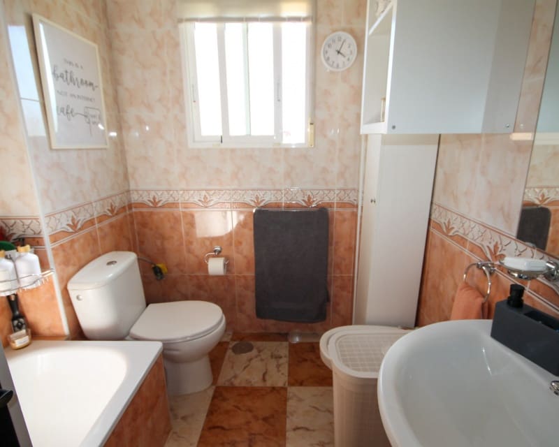 2 makuuhuone Huoneisto myytävänä paikassa Villamartin - 139 999 € (Ref: 9640926)