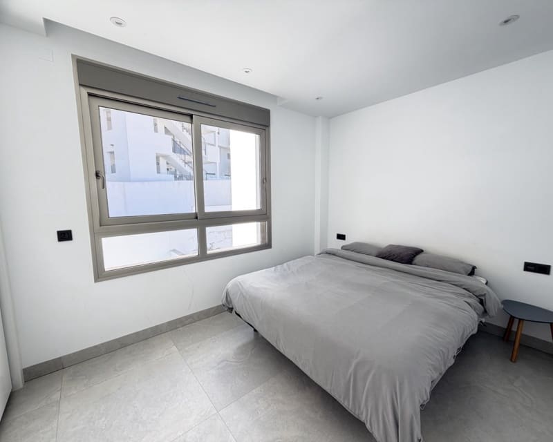 4 sypialnia Willa na sprzedaż w Villamartin z basenem - 595 000 € (Ref: 9640928)