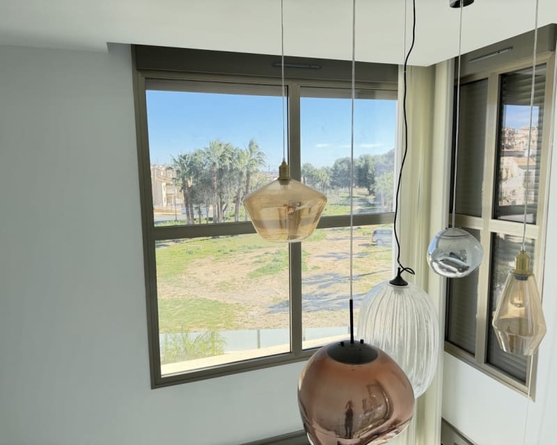 4 sypialnia Willa na sprzedaż w Villamartin z basenem - 595 000 € (Ref: 9640928)